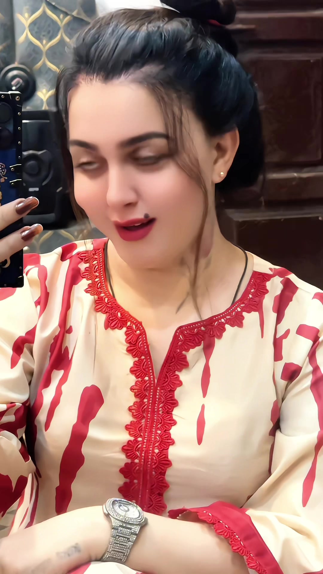 @🦋official  کو کو Lovely🦋