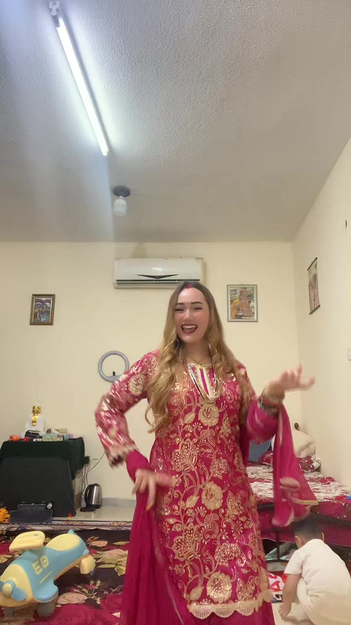 @Sabina queen 👸🥰❤️