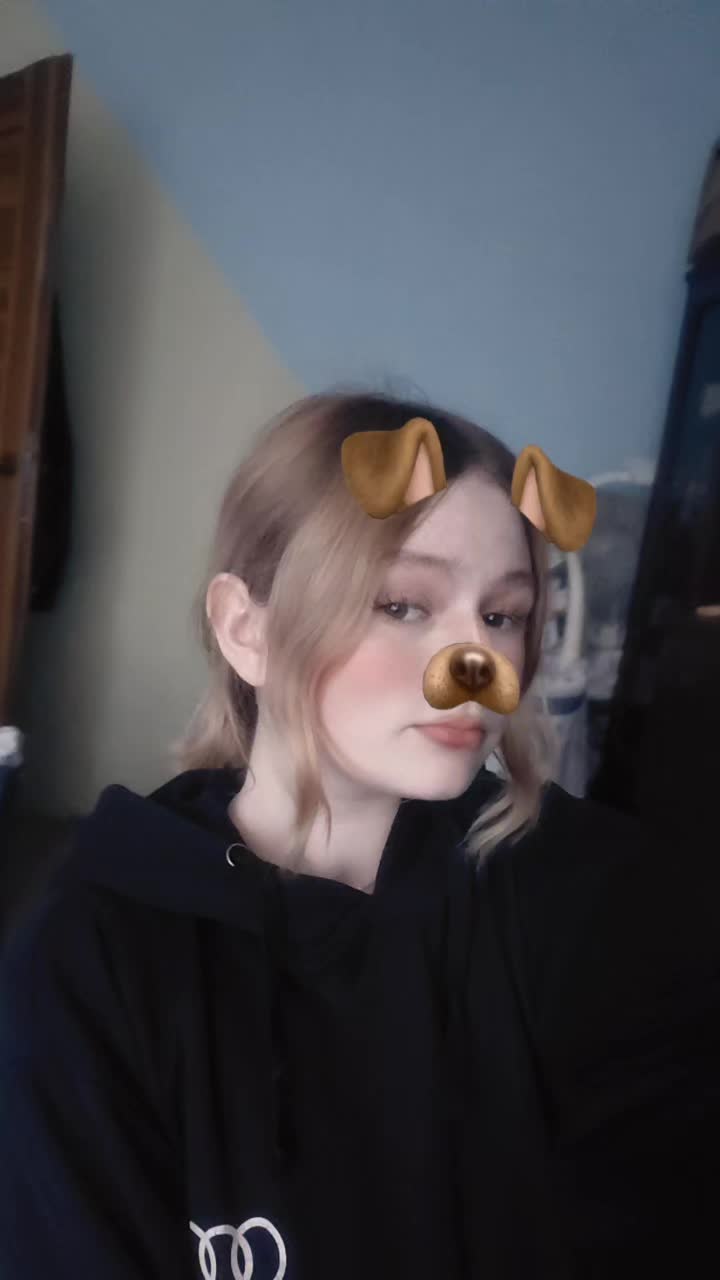 @Z.