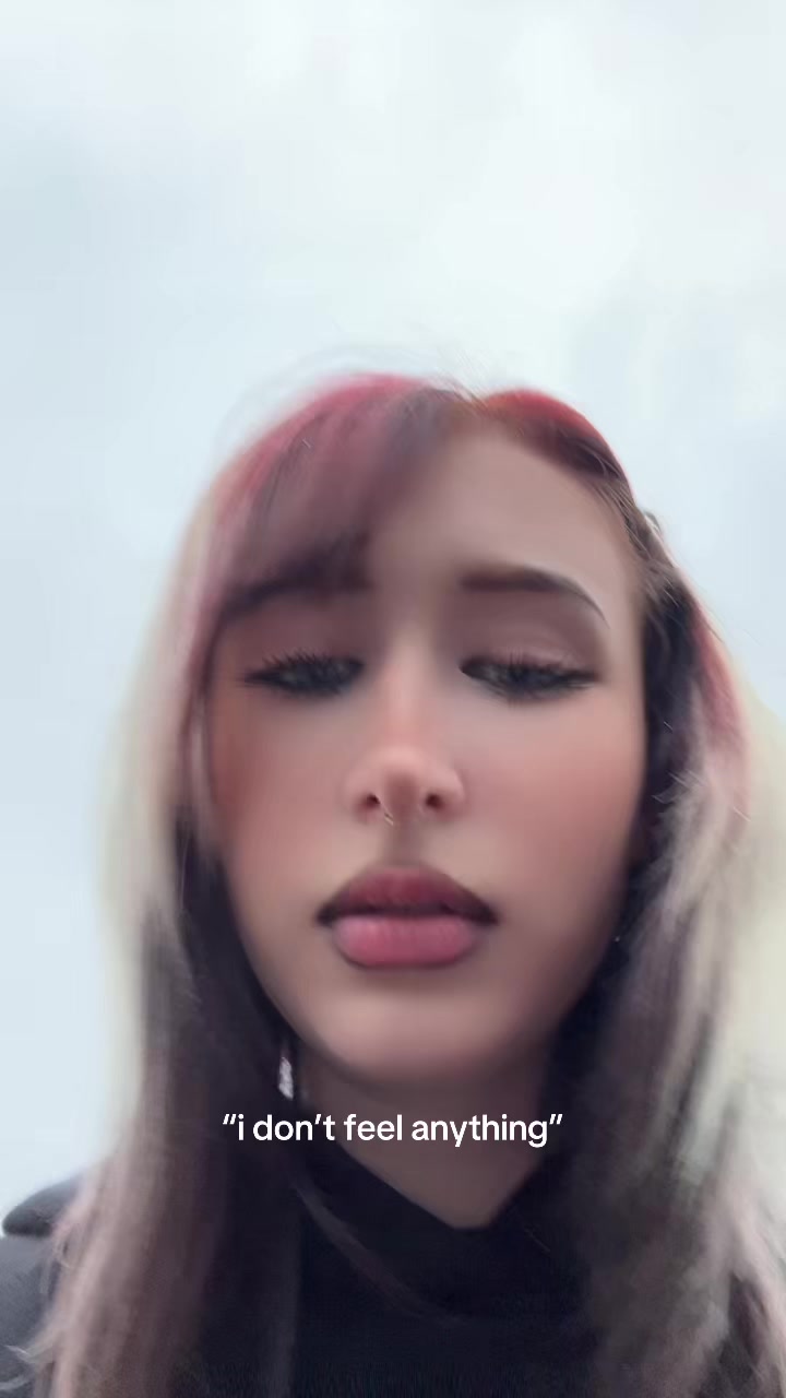 @𝓬𝓮𝓬𝓮♡︎