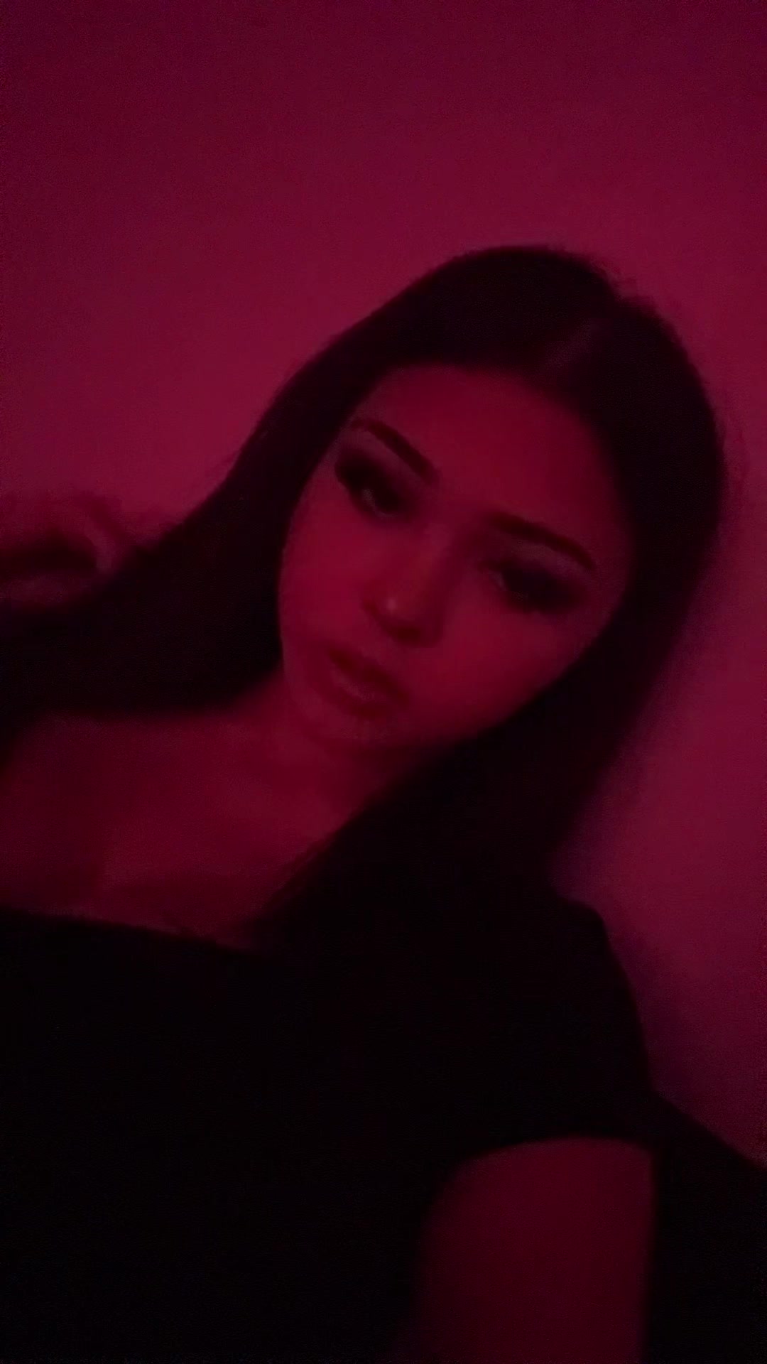 @Elisa