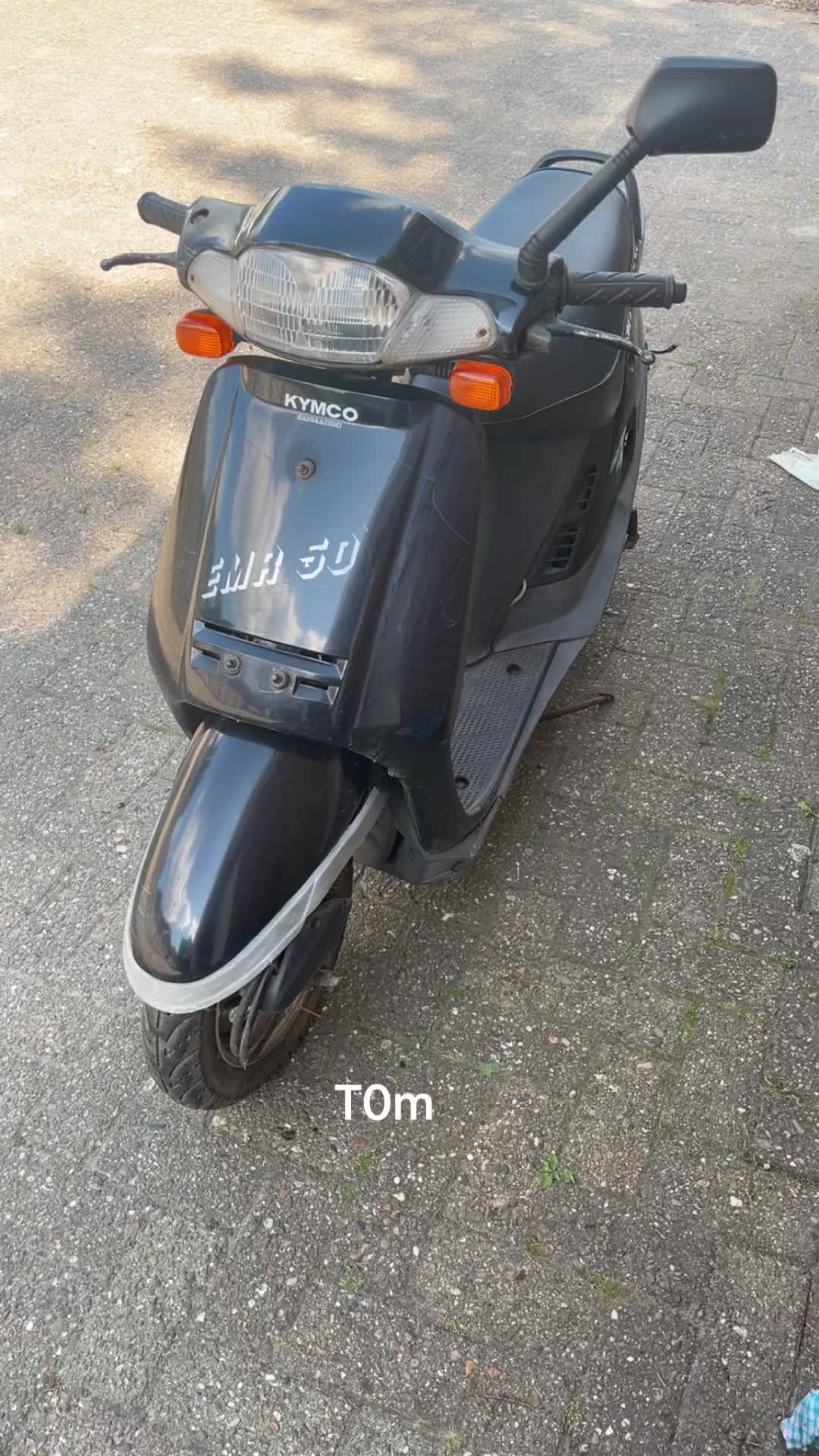 @t0m