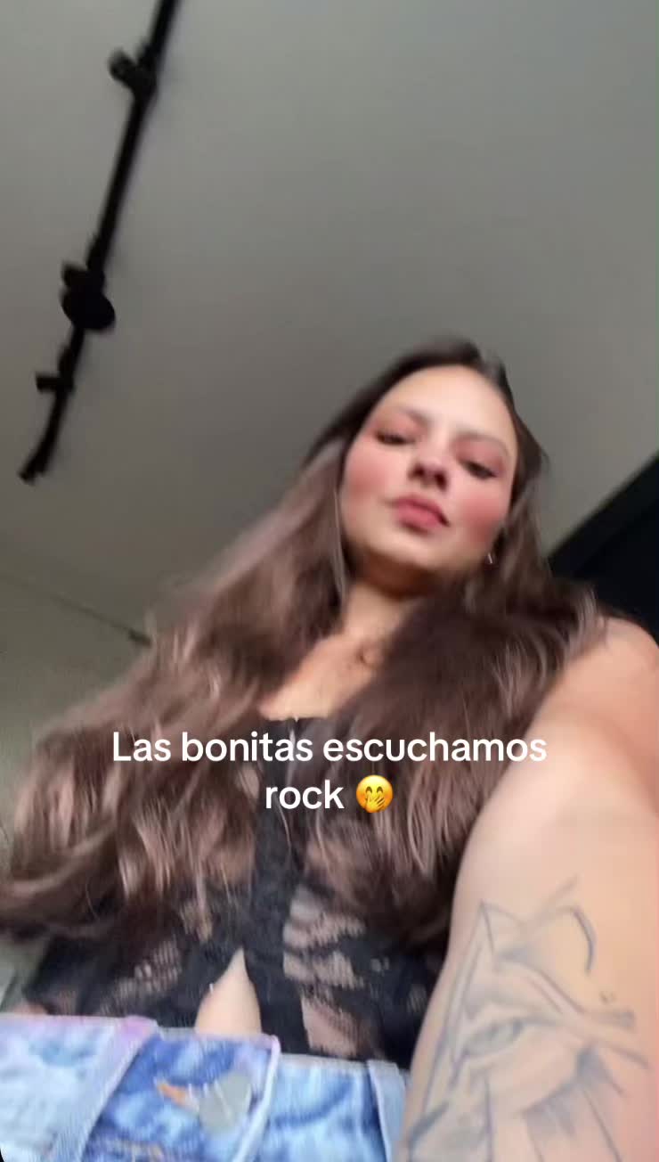 @Tata 🐈⬛