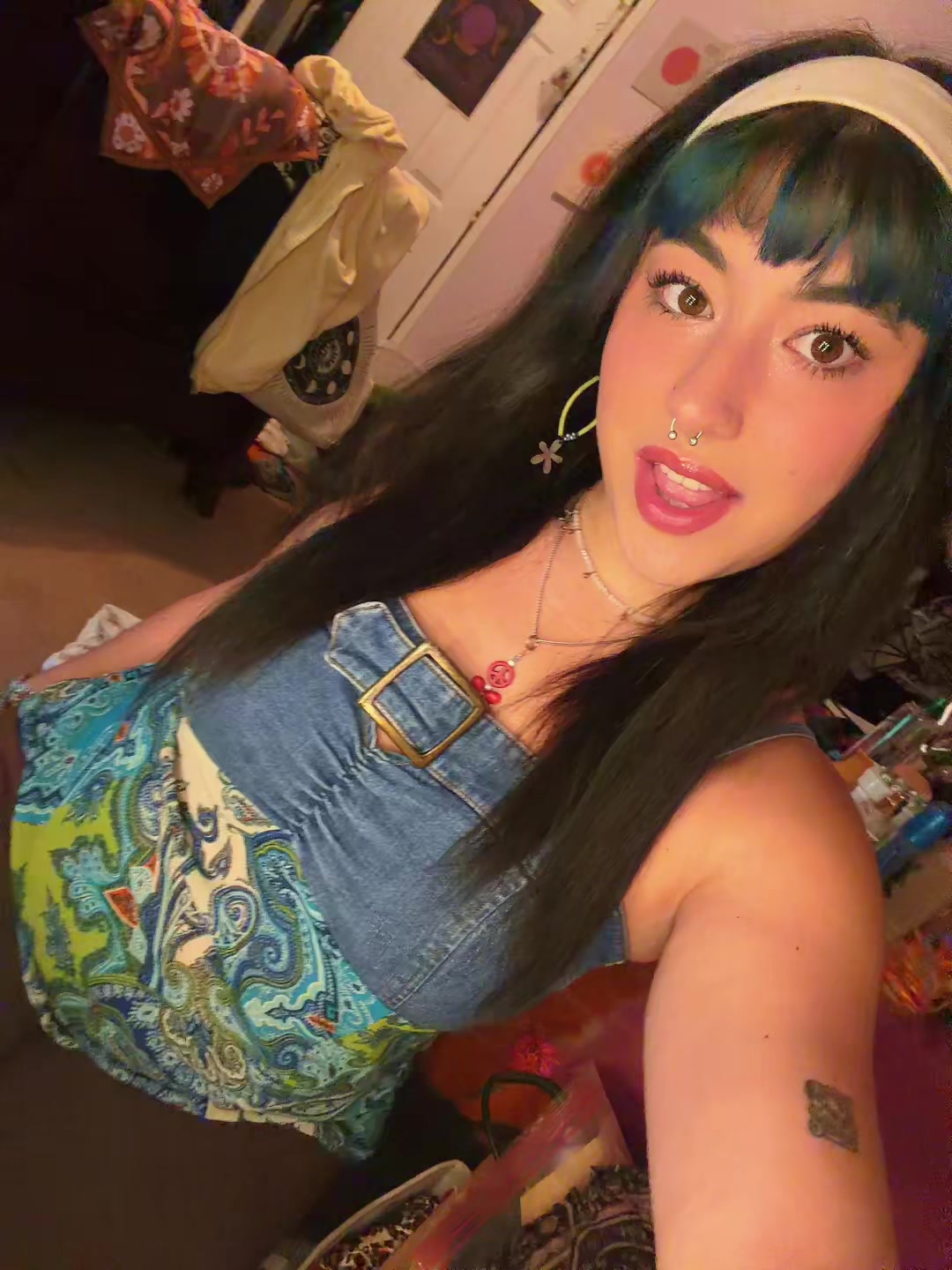 @librahippie17