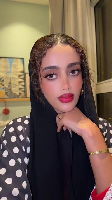 @Nadia4dubai ๐