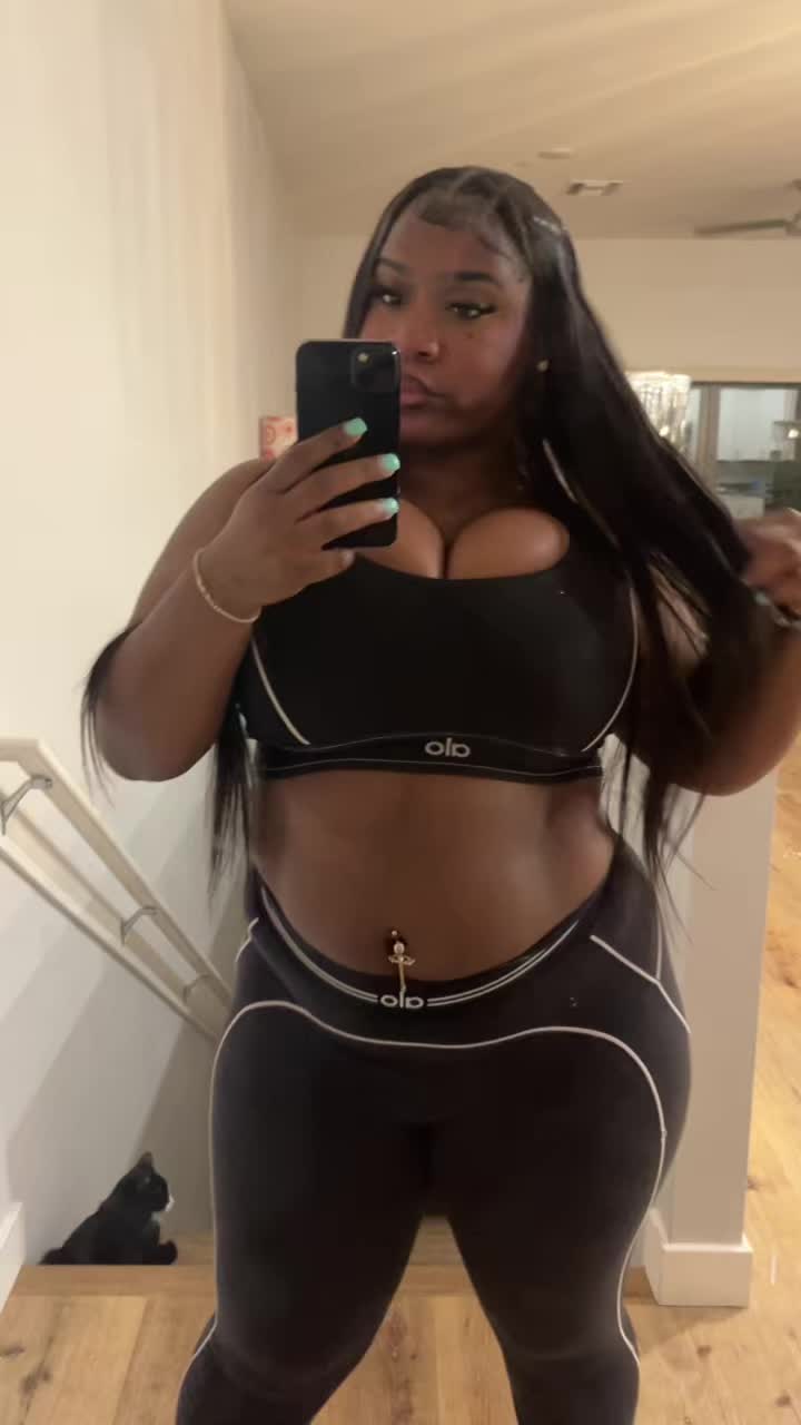 @KYRISNICOLE