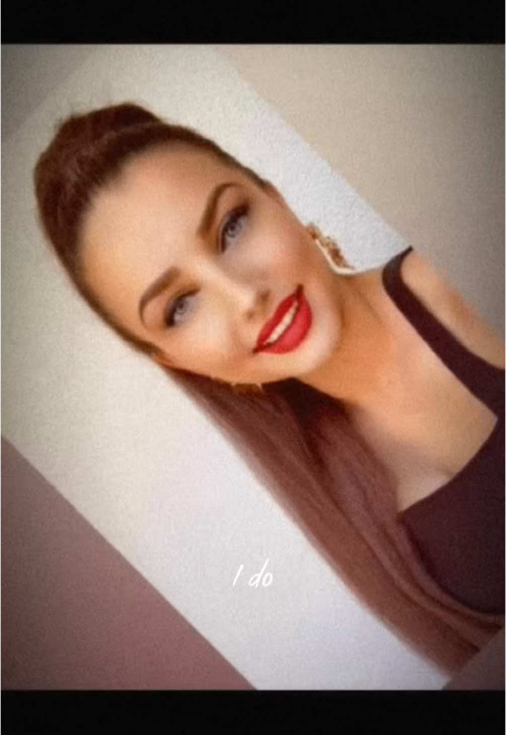 @𝑫𝑰𝑵𝑨 𝑭𝑬𝑹𝑰𝒁