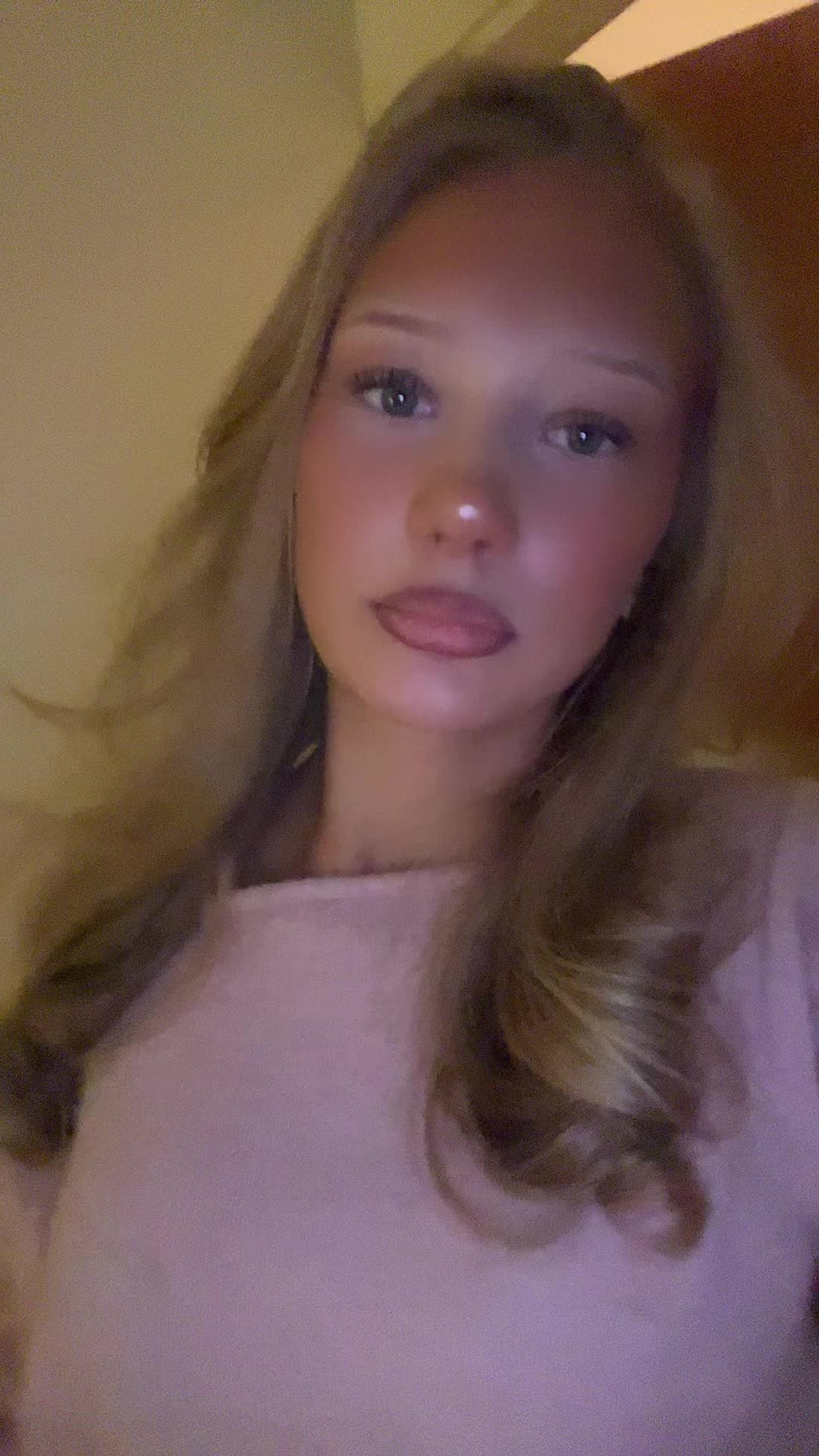 @ELLEN🦄