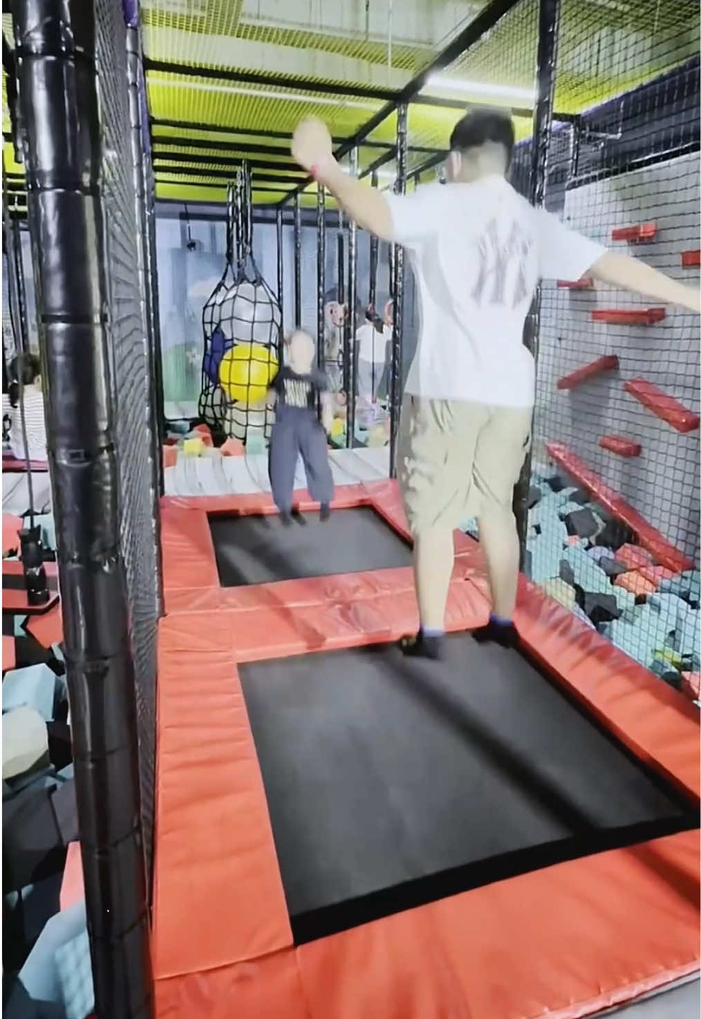 @Trampoline Factory