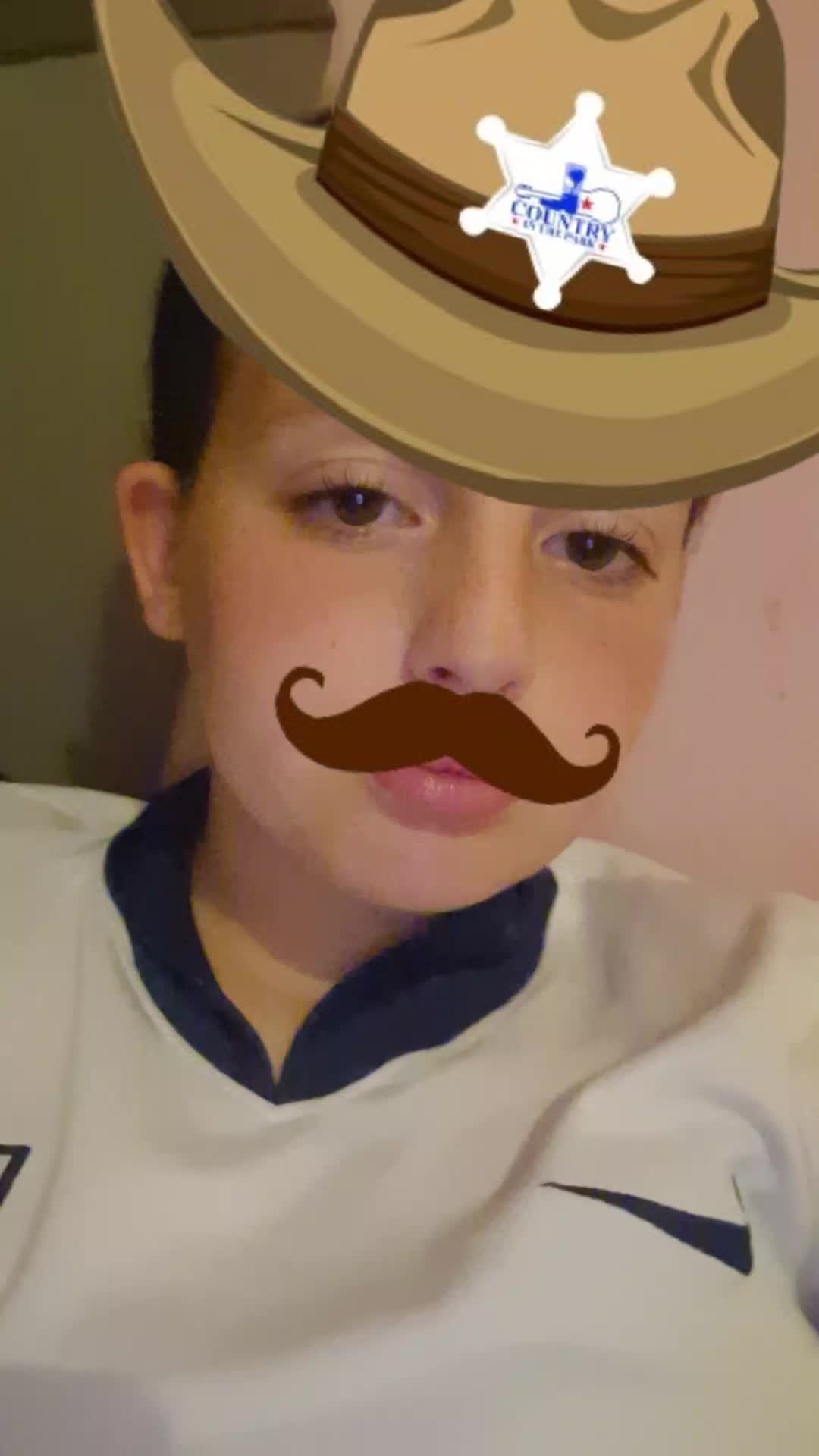 @£laire