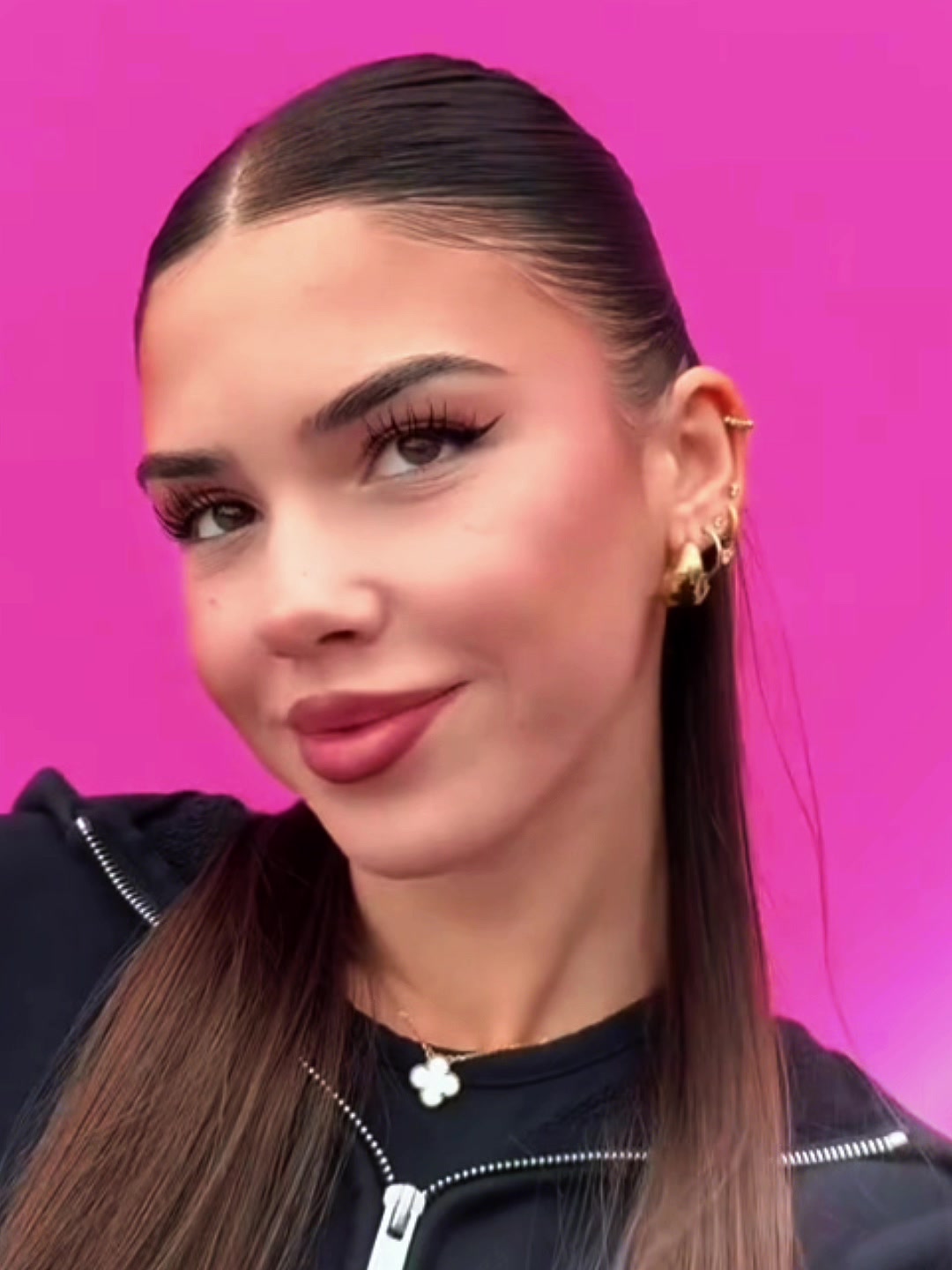 @InfluencerFan