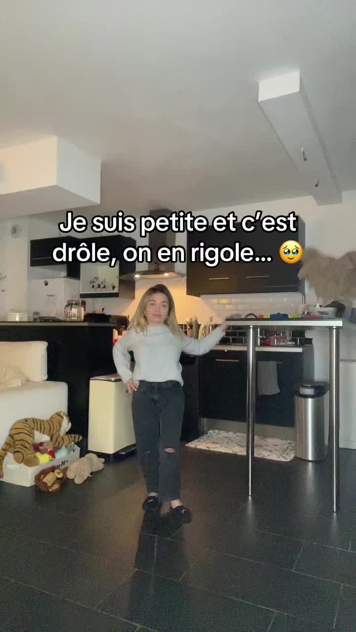 @Emyofficiel