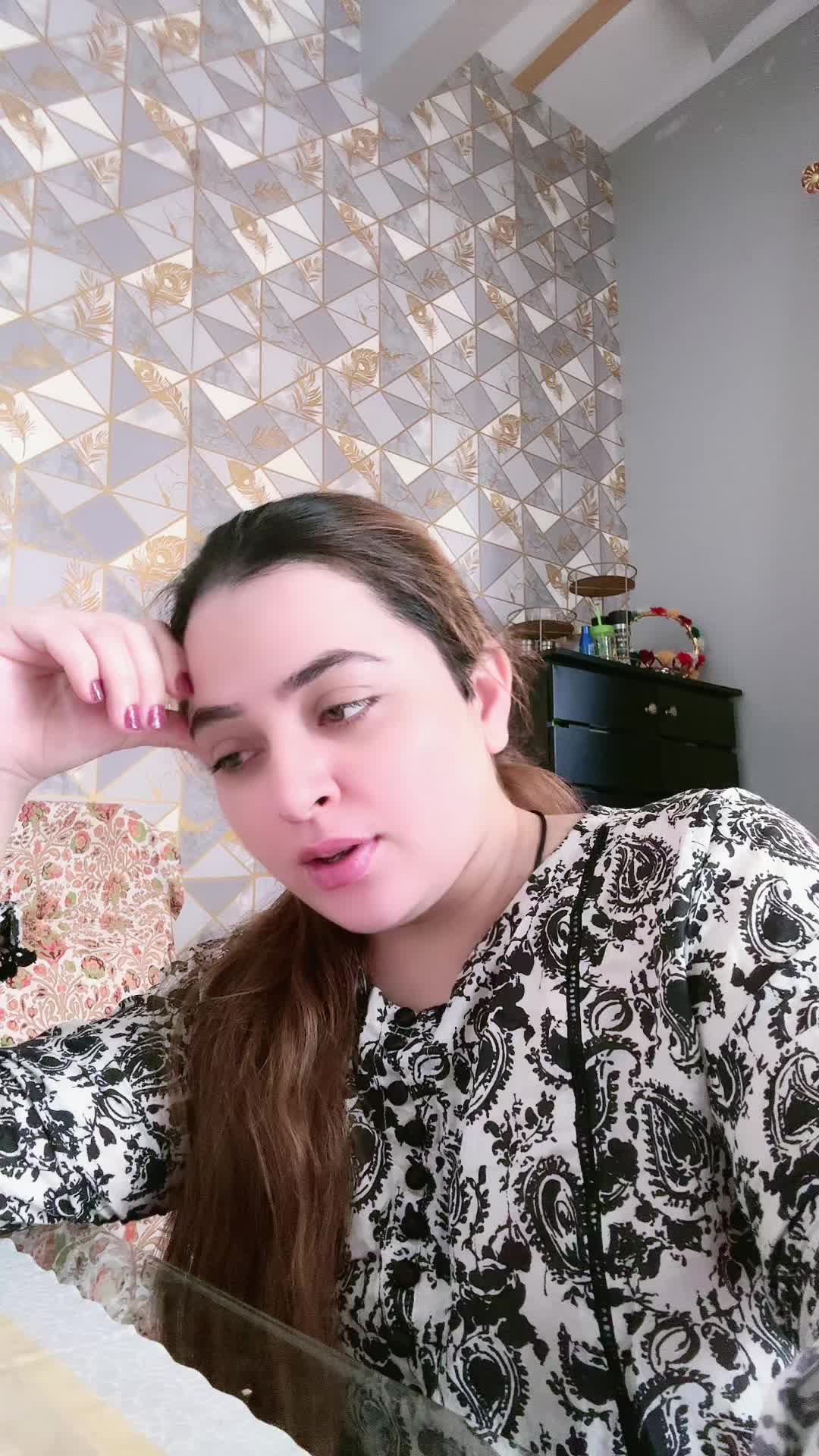 @SaMeErA_💫👑