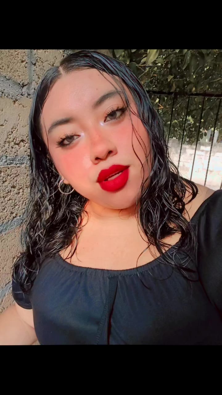 @𝓘𝓿𝓮𝓽𝓽 ..🍉🤍