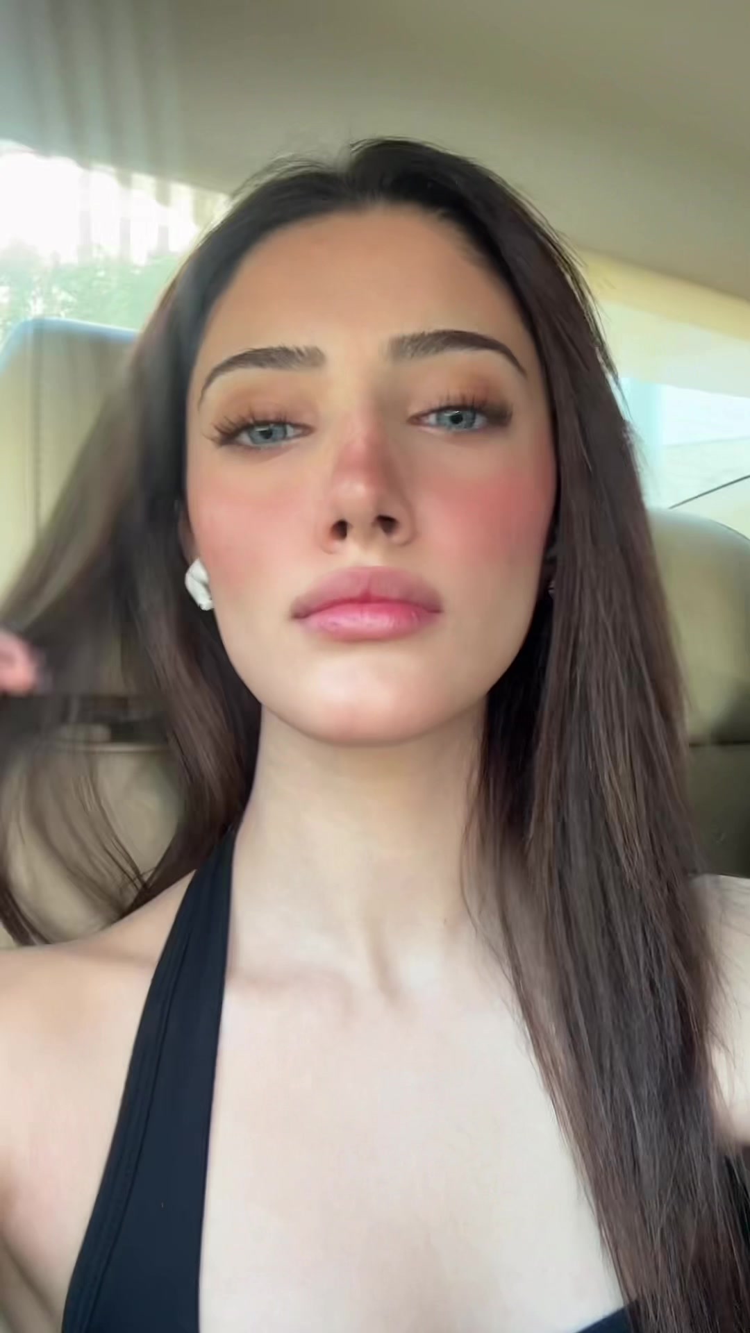 @vania