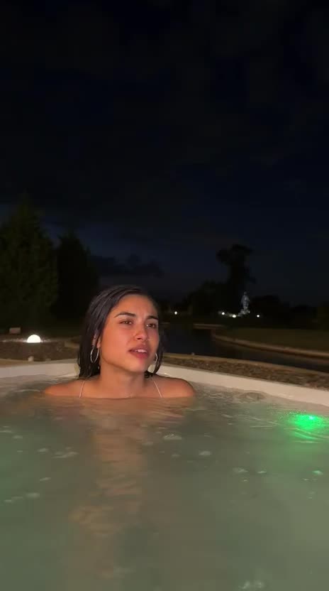 @asha_keshwani
