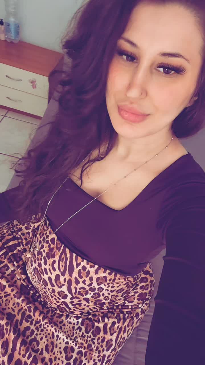 @🌹𝓡𝓸𝓼𝓪 𝓷𝓮𝓻𝓪 🌹