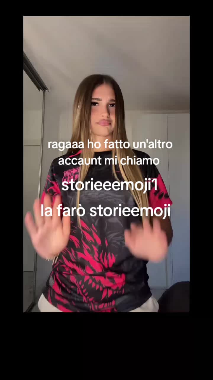 @storiemoji