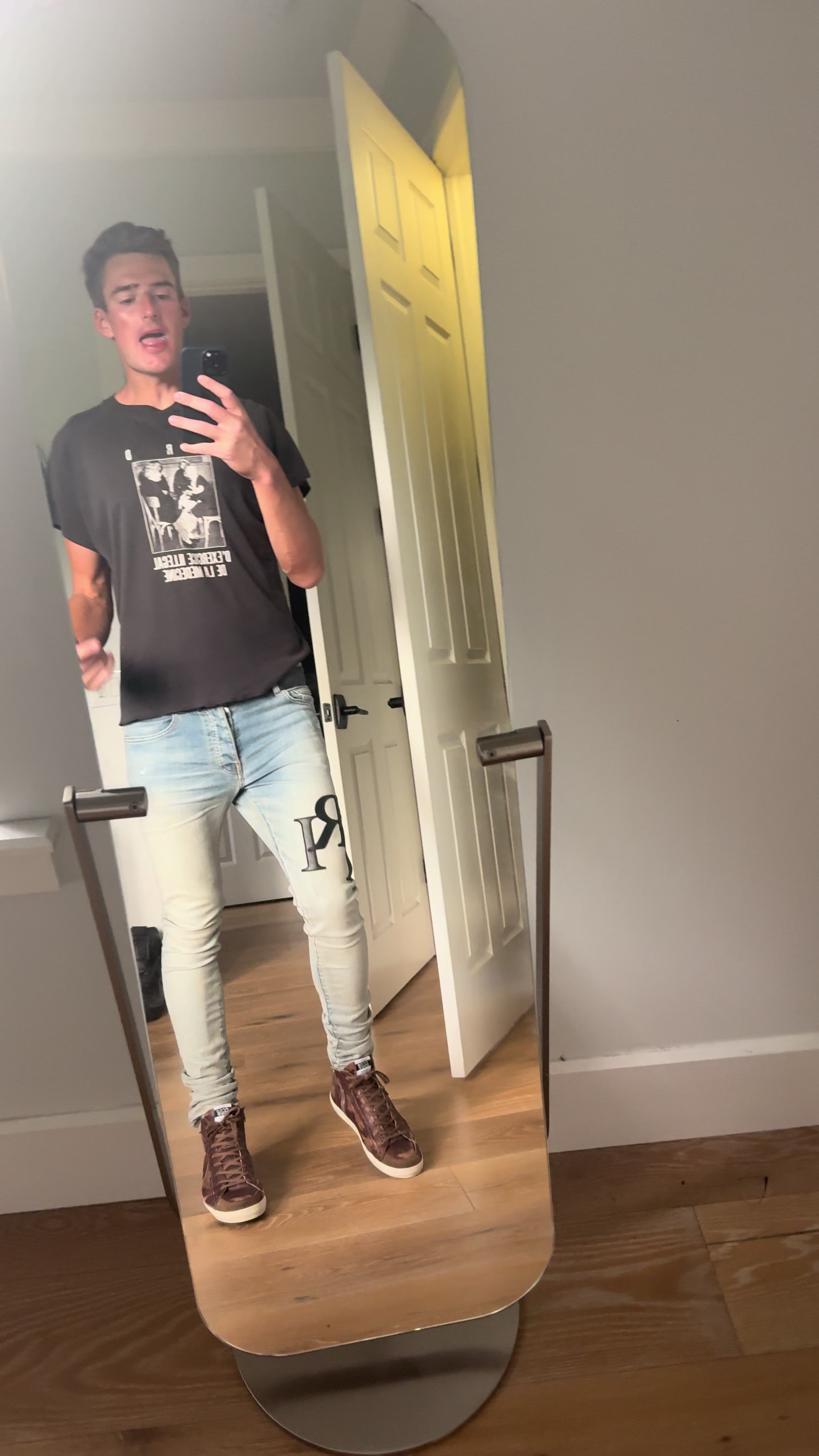 @Brettydubz