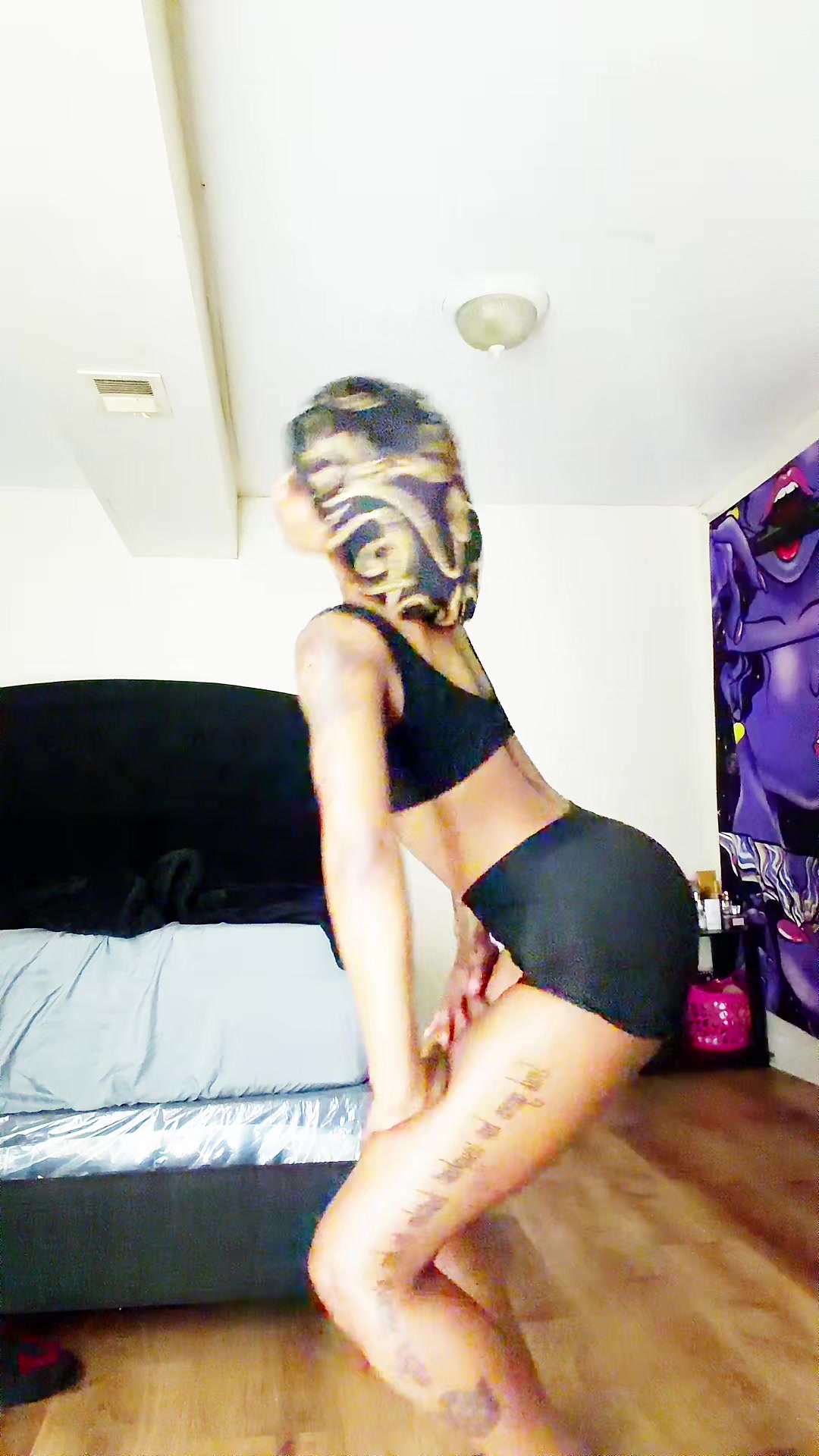 @daniyalashon