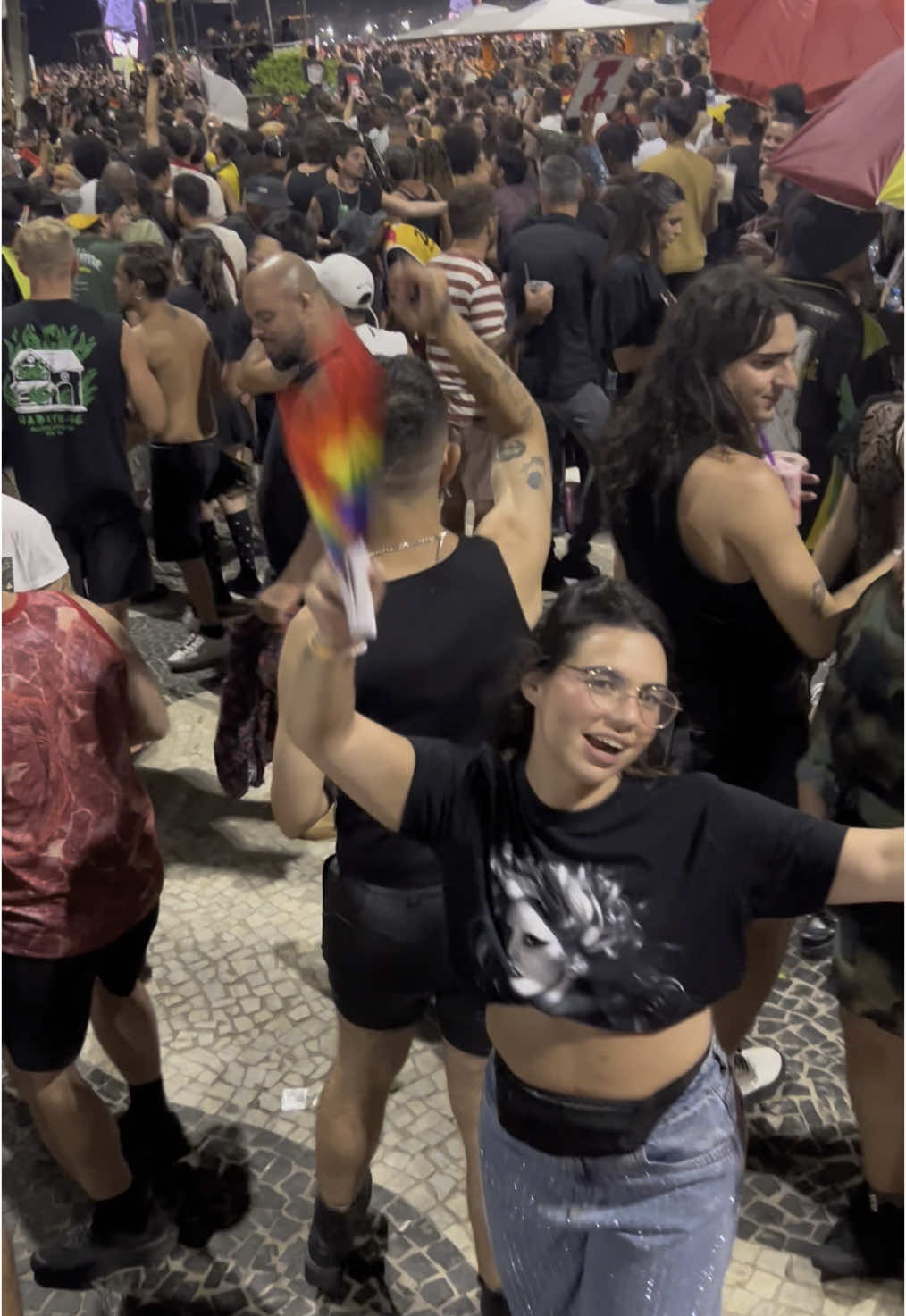 @Lara