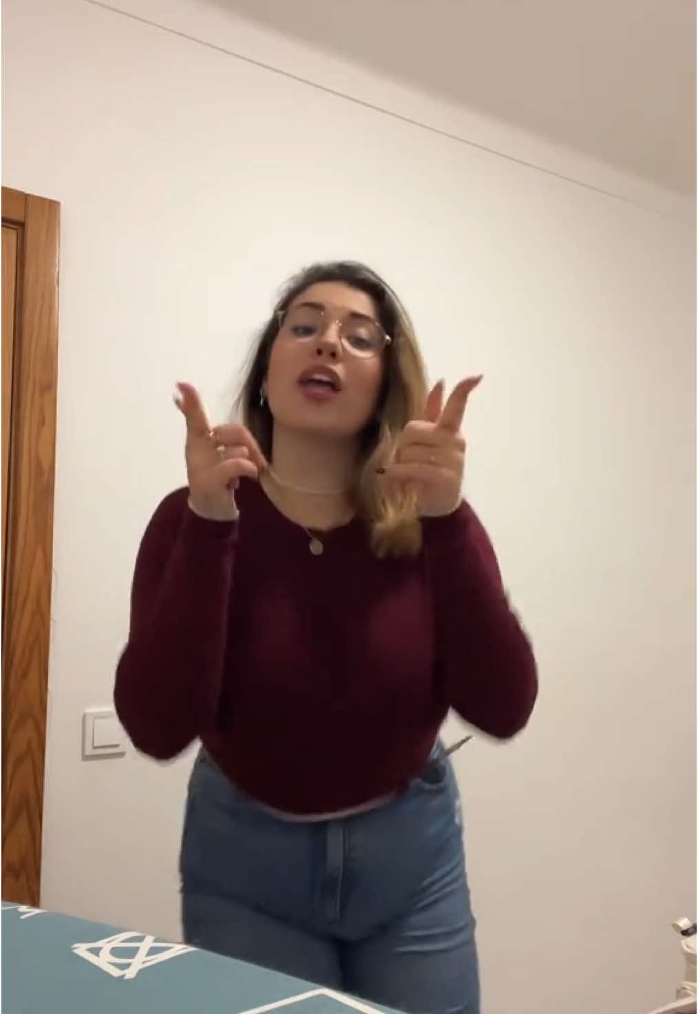 @Anaa Rafaela