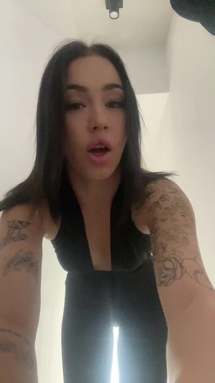 @tysia| ig; tvdmz