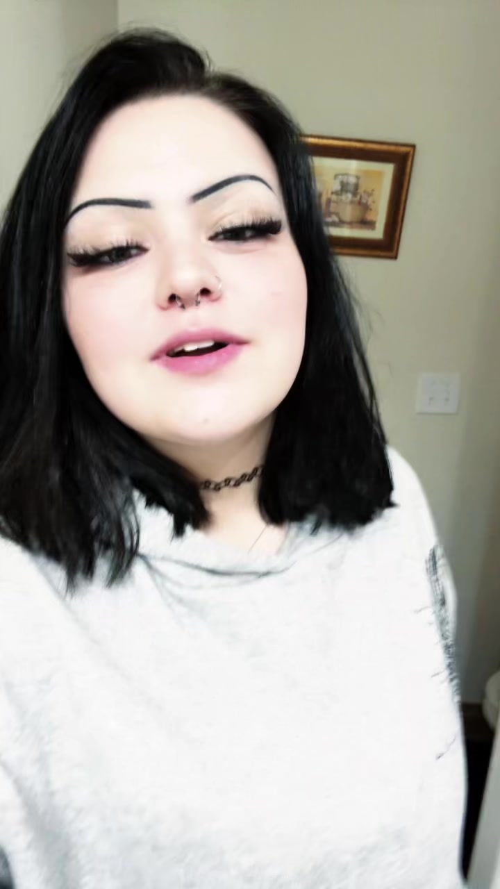 @💕✨𝓔𝓵𝓸𝓻𝓪✨💕