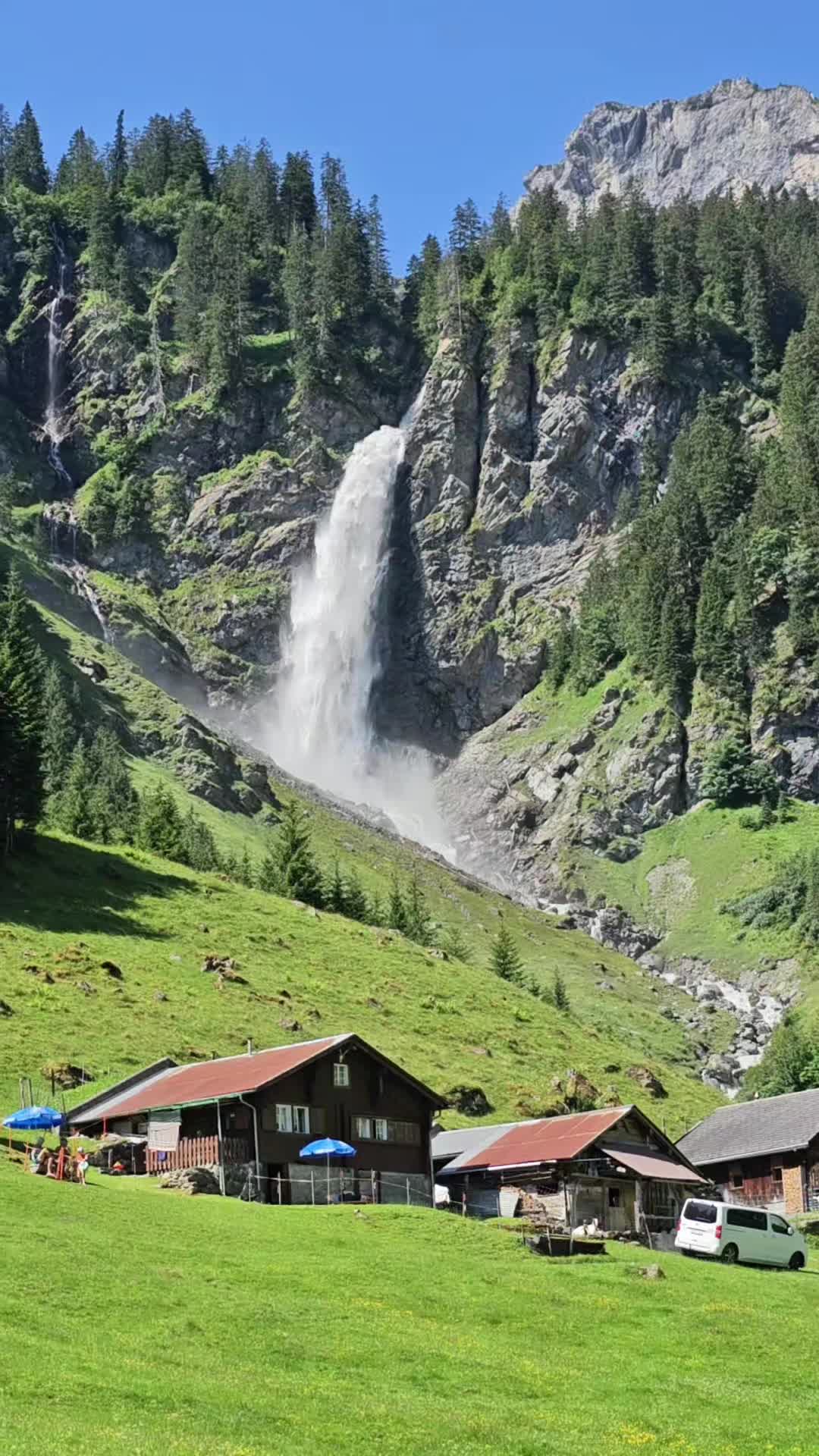 @Momentsfromswitzerland🇨🇭