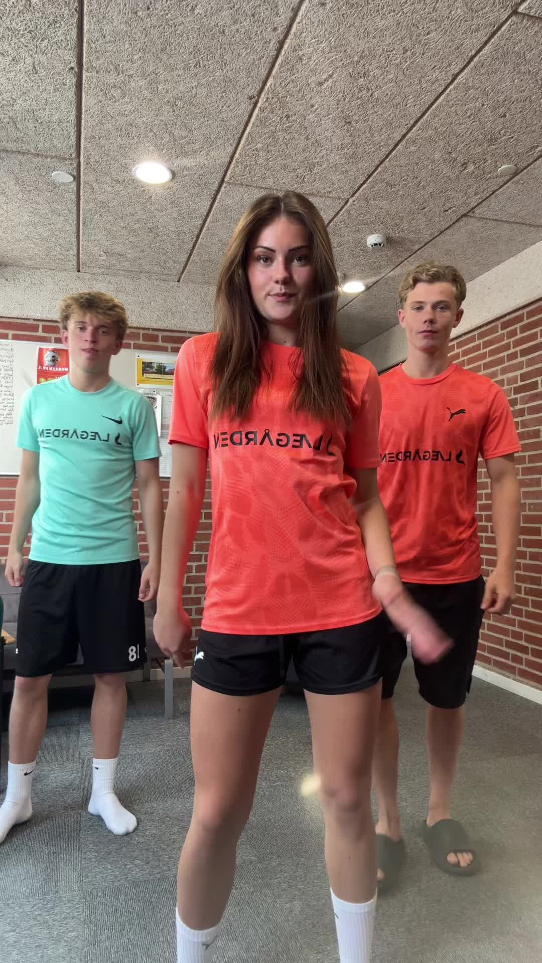 @Sofie Vestersager🧡🧡🧡🧡