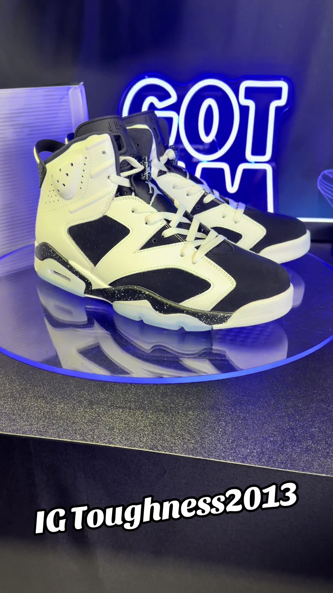 @kvegaskickz