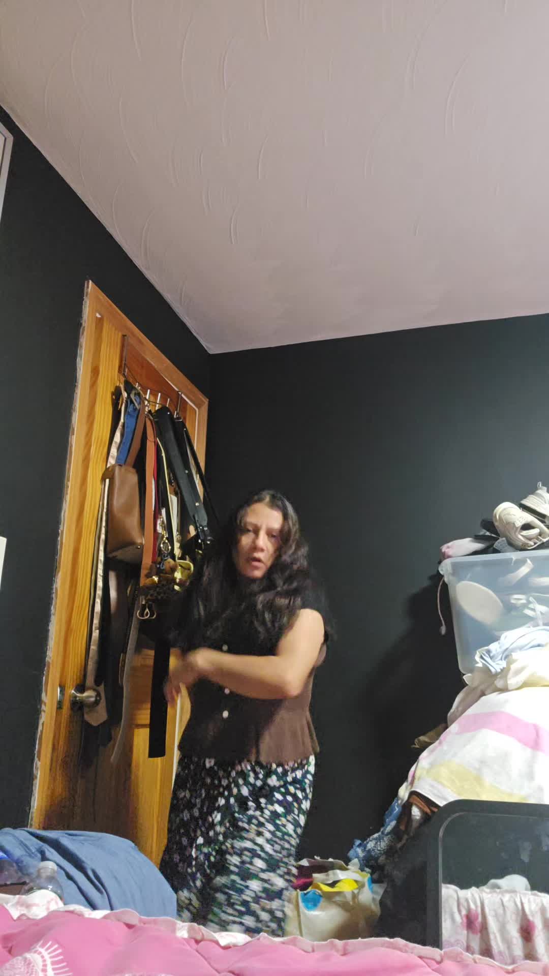 @Roxana7817