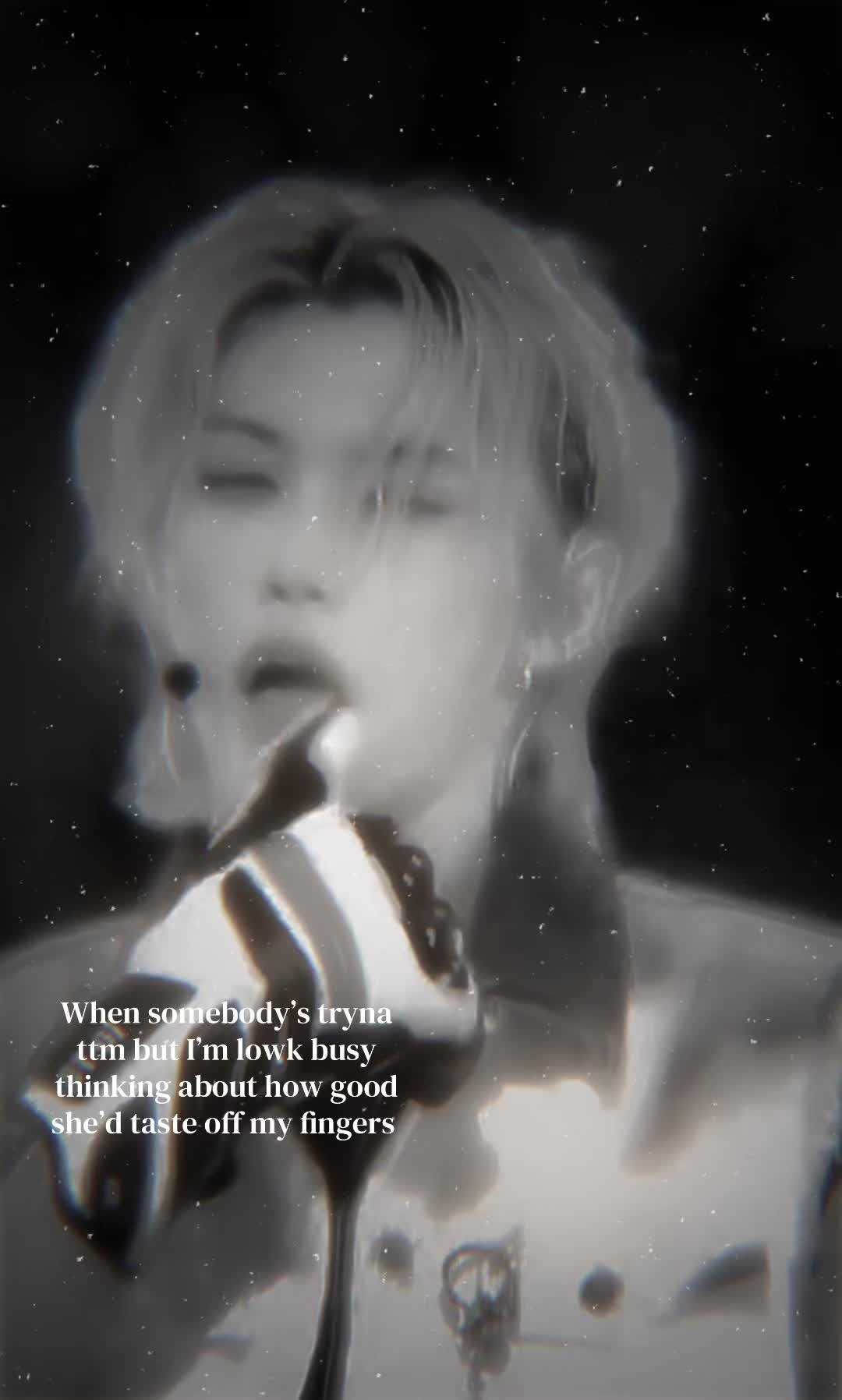 @ꨄ