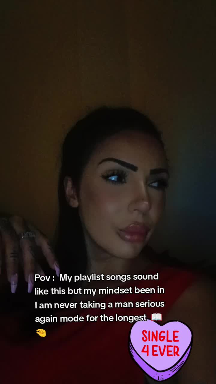 @🩷 نادية
