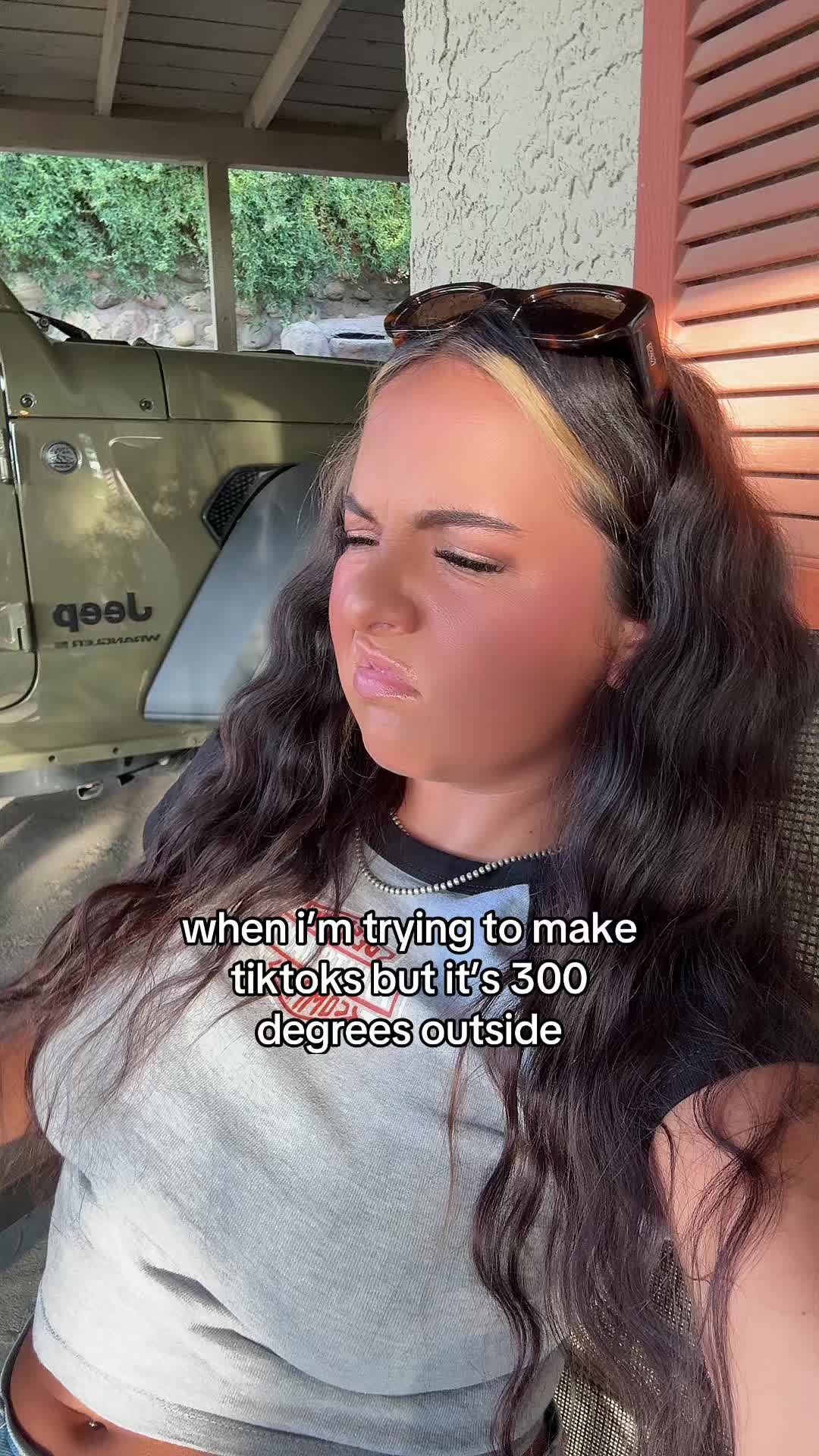 @pikivids_