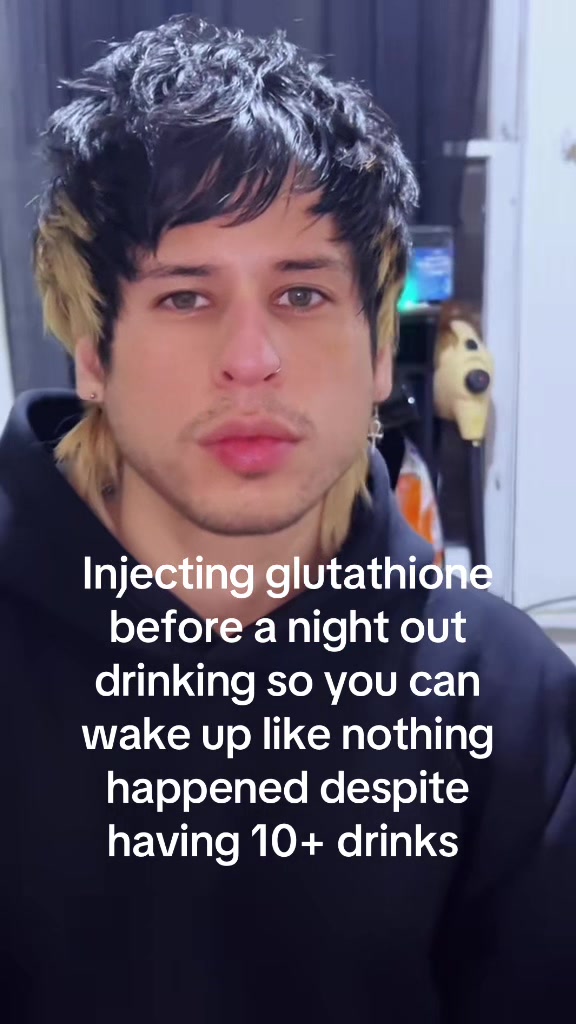 @🫵😹