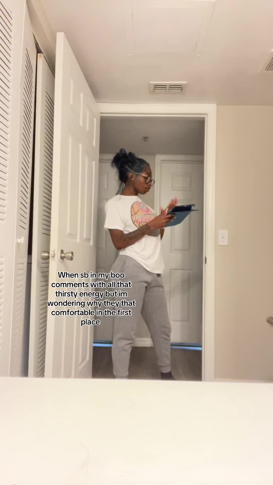 @💷