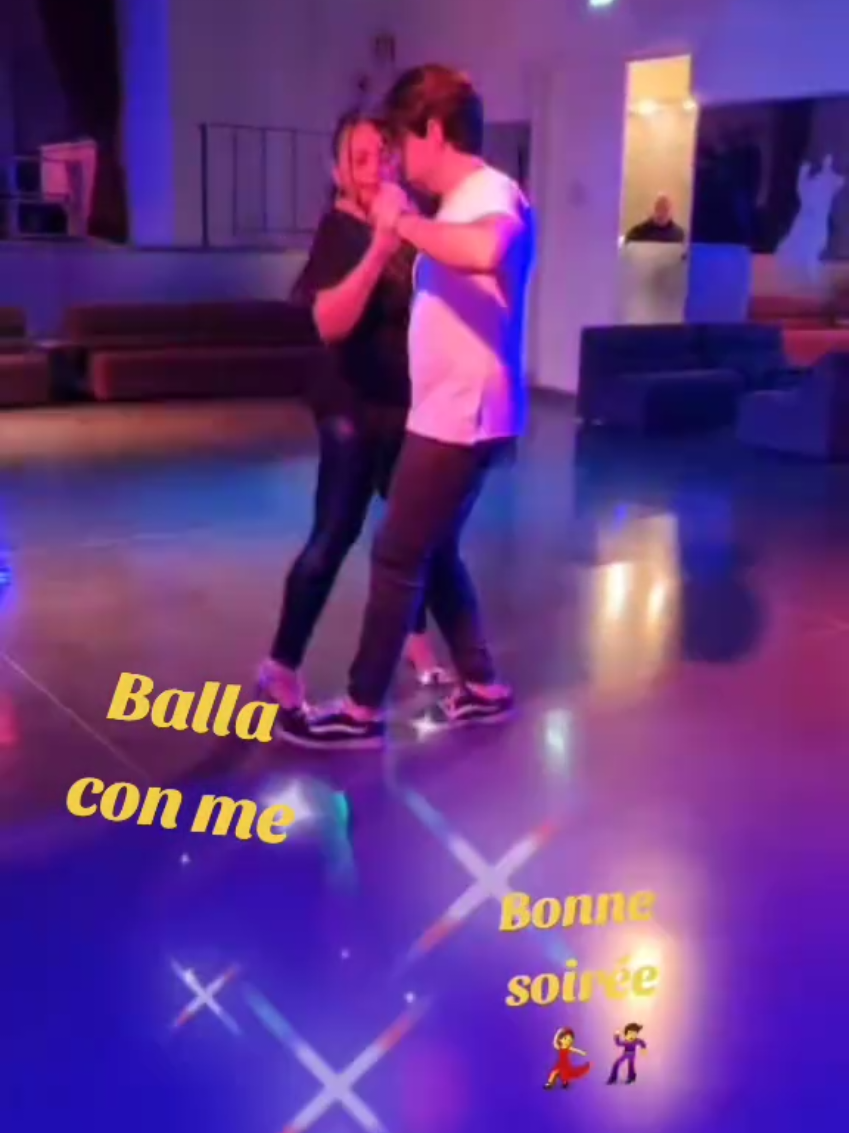 @Monia&Dance