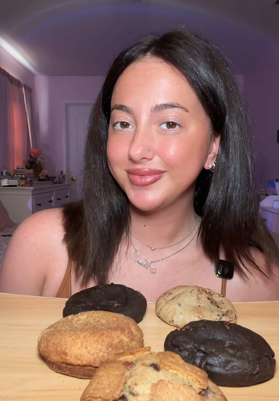@eatswithemmie