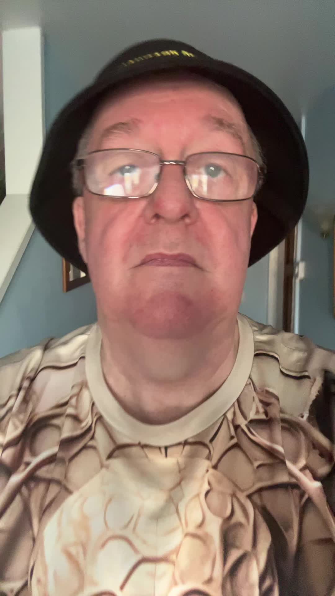@TECHNO GRANDAD