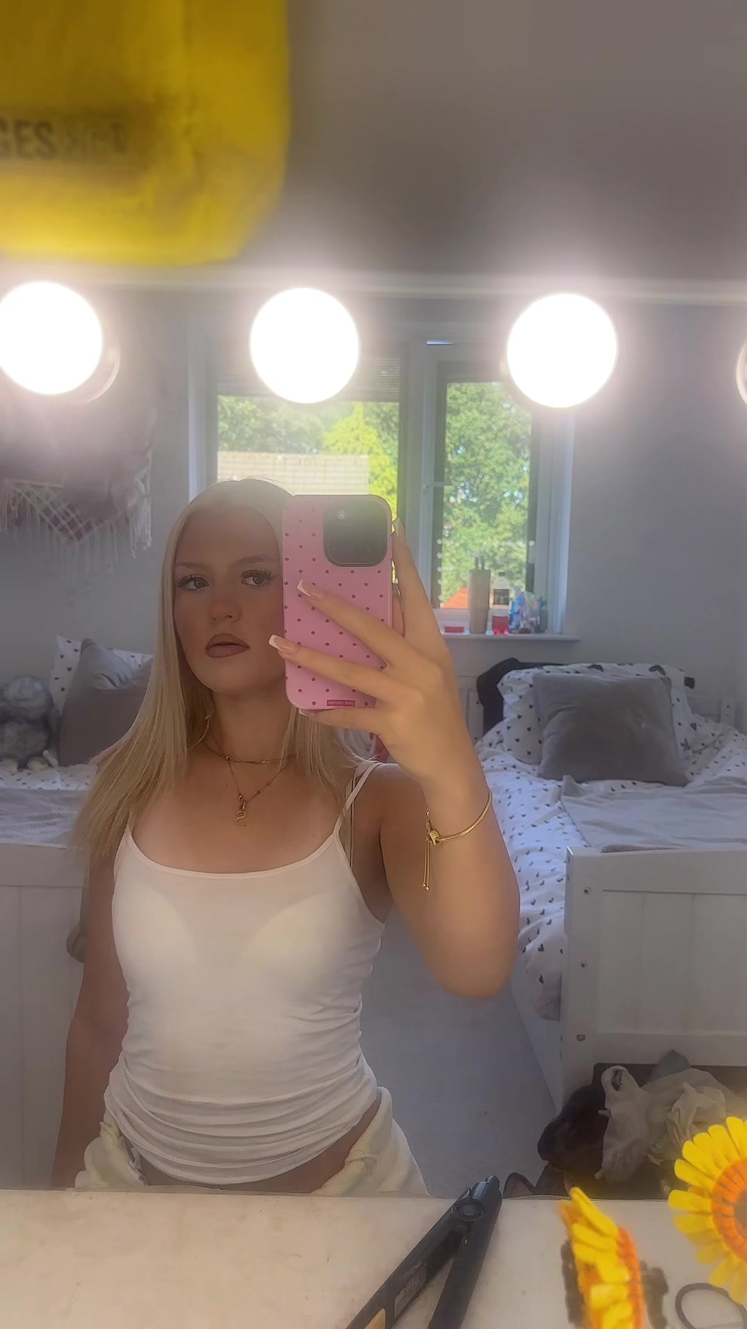@𝐬𝐜𝐚𝐫𝐥𝐞𝐭𝐭🍒🍸