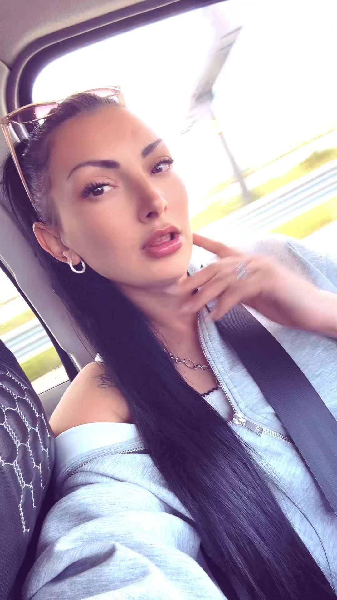@💎 𝓖𝓸𝓵𝓭𝓮𝓷 𝓓𝓸𝓵𝓵 👑