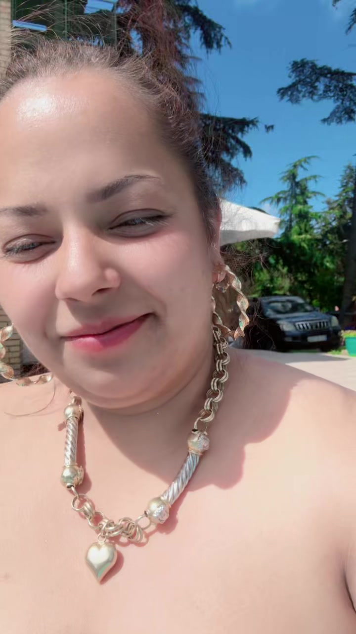 @Isaia🥰