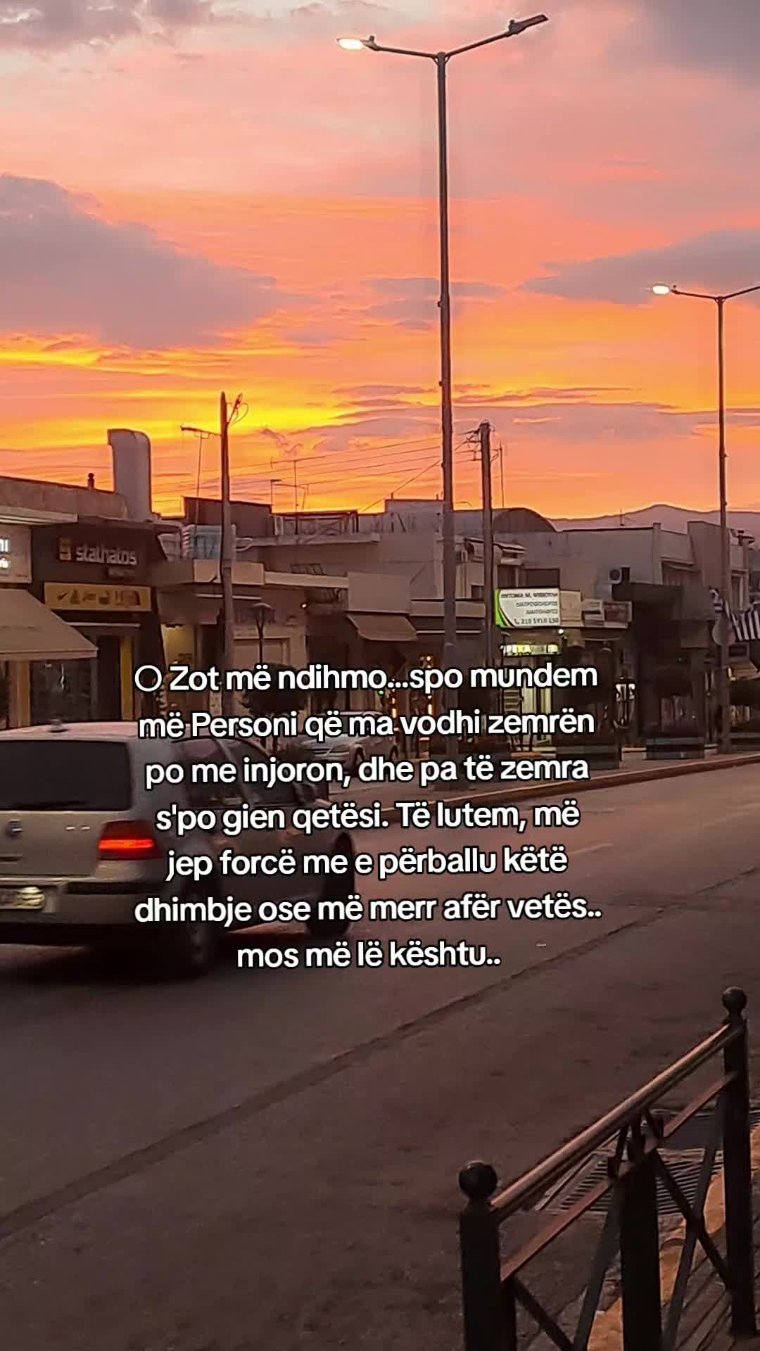 @Djali asaj vajze pergjimon E❤️