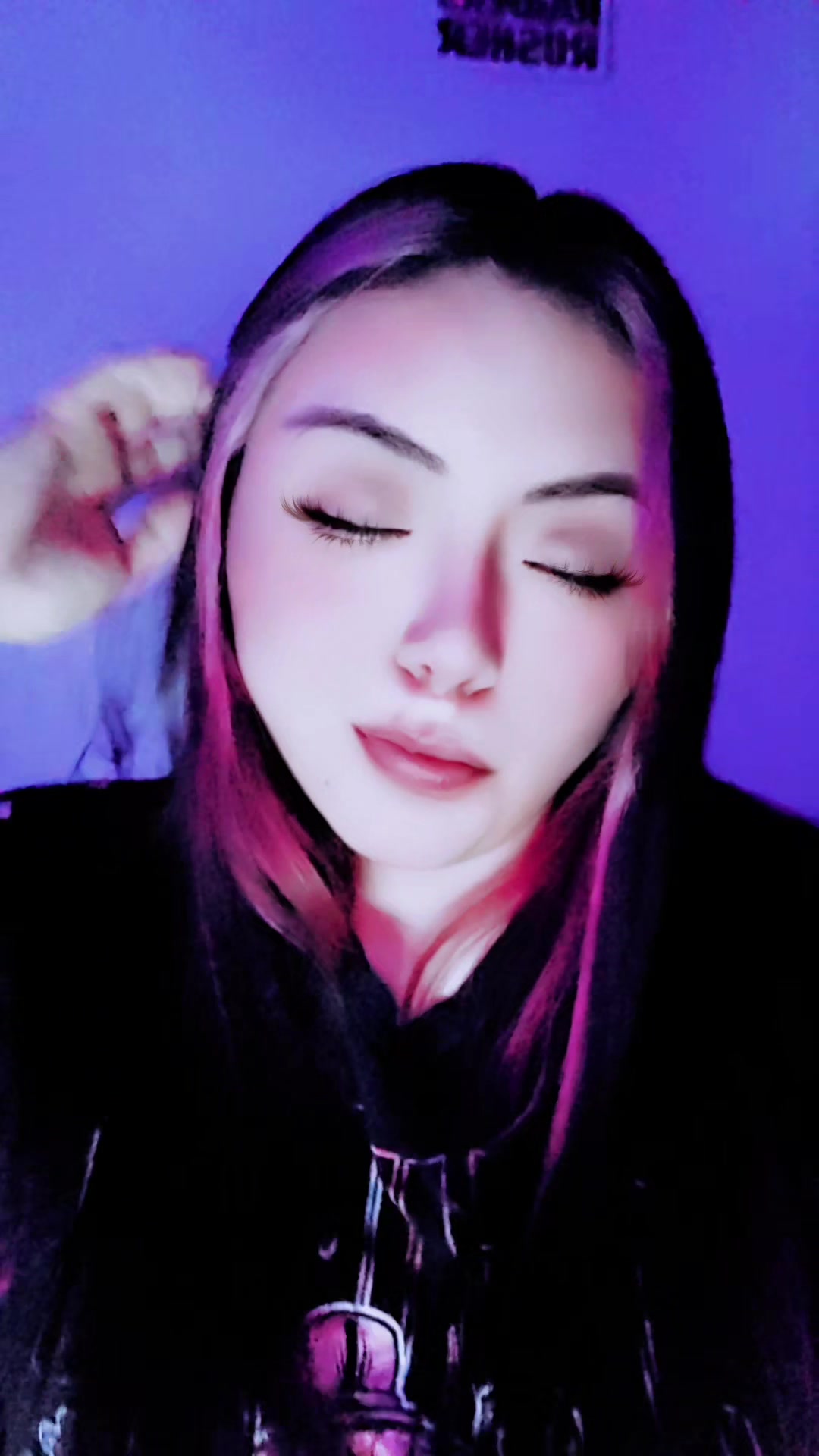 @Fãlìnë:)