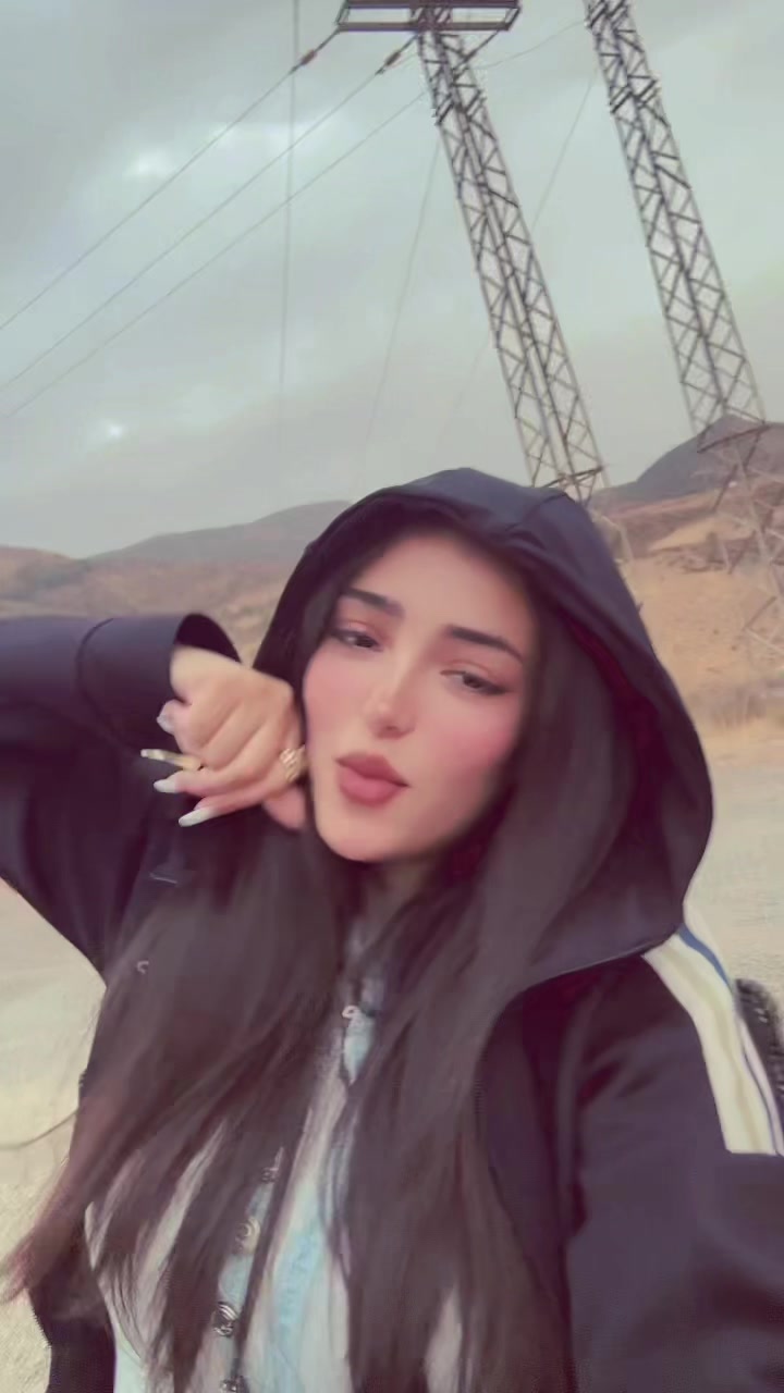 @Hajarita_ess
