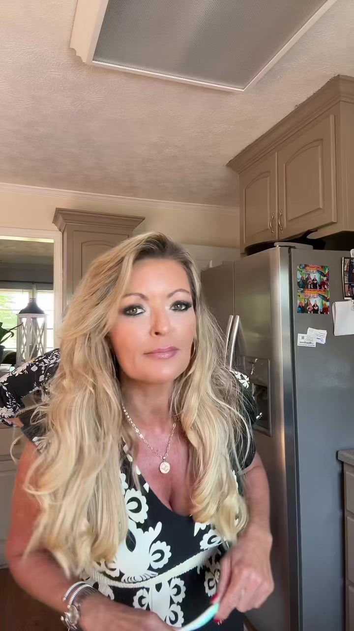 @Angie Dunn +1 434 265 0023