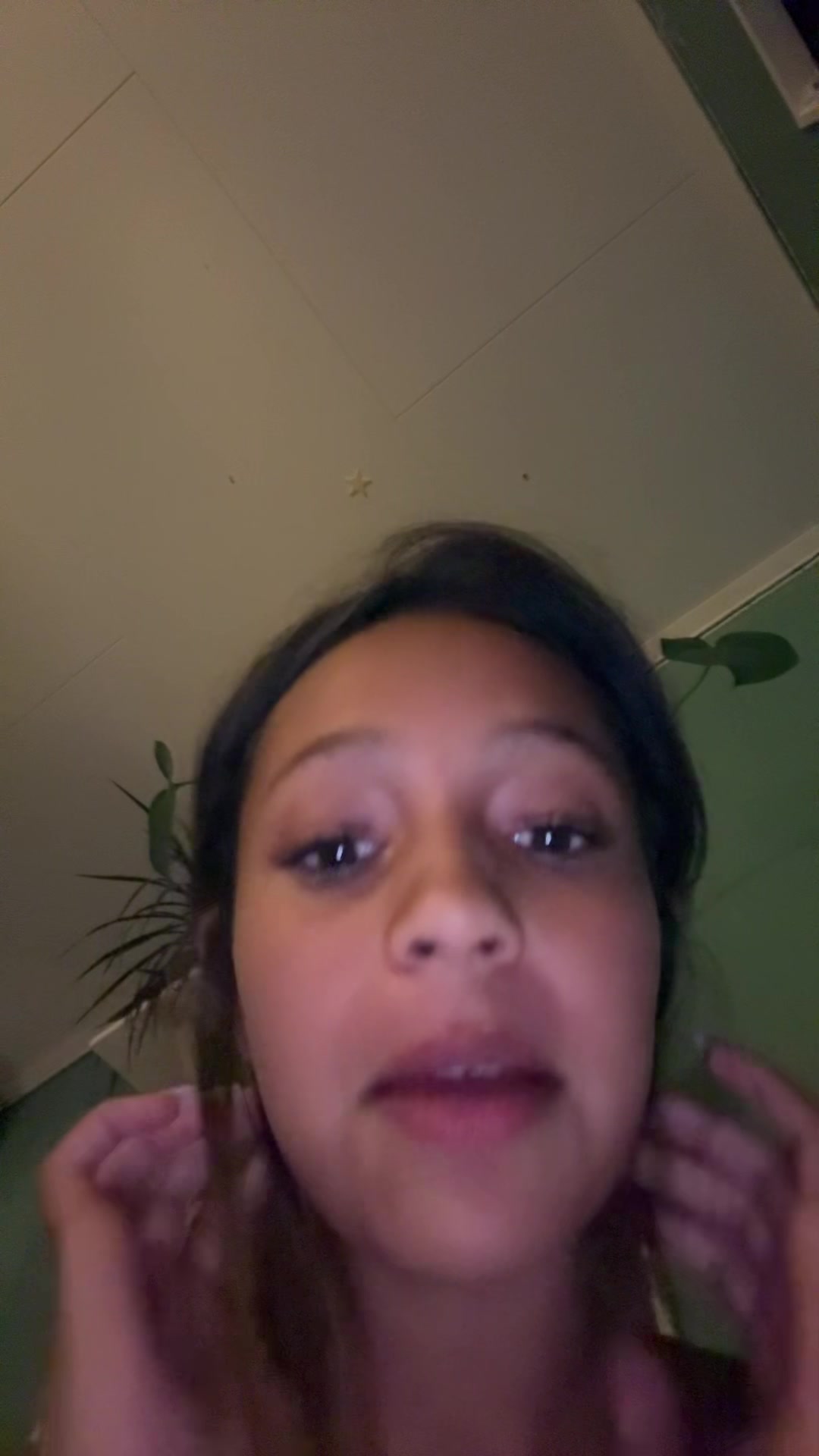 @liviaspam36