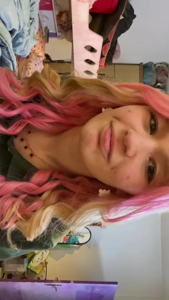 @pinkblondie30