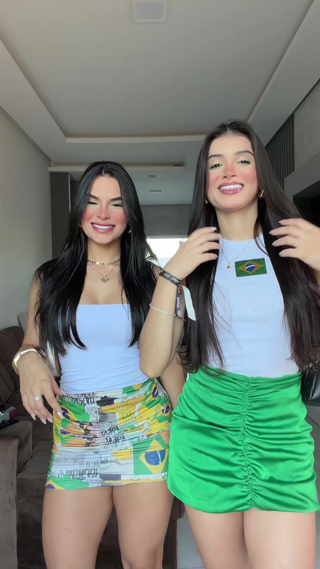 @naelypereira